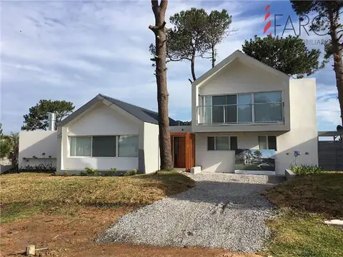 CASAS - CASA - JOSÉ IGNACIO