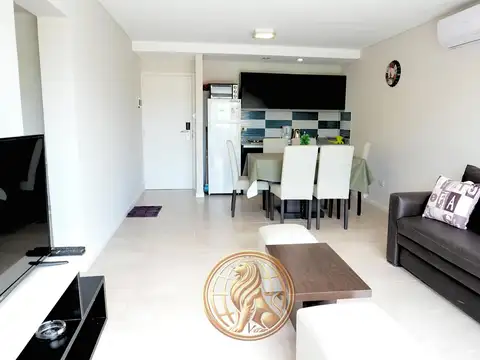 Venta Departamento 2 ambientes 2 piscinas y cochera