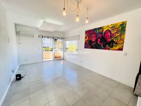 DEPARTAMENTO EN VENTA EN EL PALMAR NORDELTA, TIGRE. 3 AMBIENTES CON COCHERA CUBIERTA!