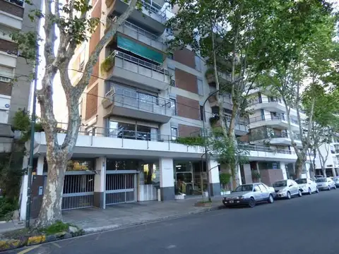 Departamento en Venta de 6 ambientes