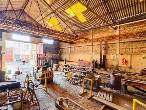 VENTA GALPONES INDUSTRIALES LANUS ZONA SUR 3000 M2 (ex FABRICA METALURGICA)