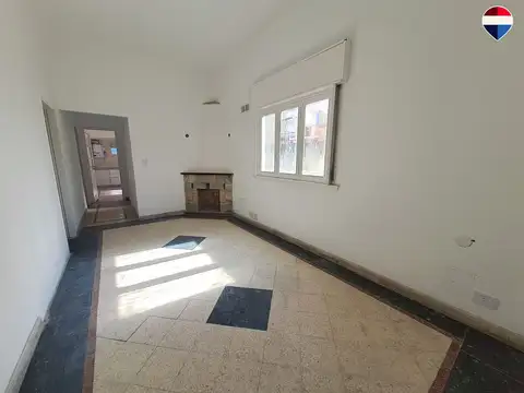 Local en Venta 76 años