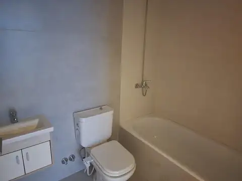 VENTA - monoambiente  con piscina propia