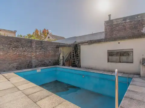 Casa en Venta en Moron, USD 170.000