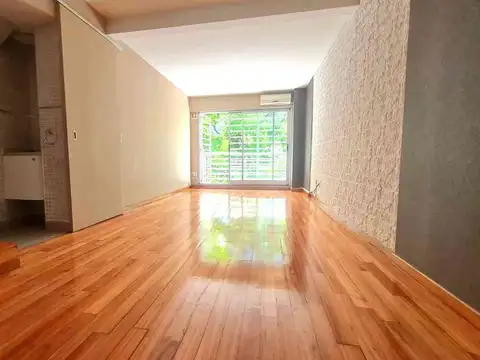 Avenida Luis María Campos 100