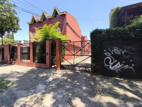 Departamento en  Alquiler de 3 ambientes en Monte Grande dentro de complejo