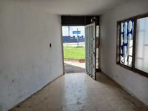 Local en Alquiler en Ampliación Jardin Espinosa, $ 290.000