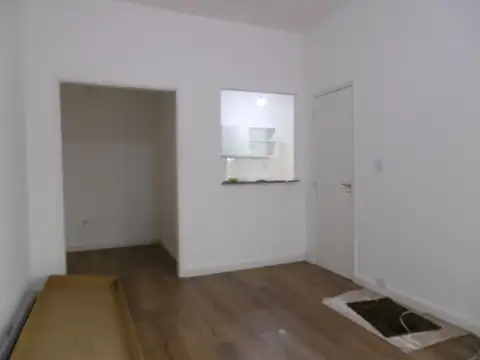 Depto Tipo Casa en Alquiler de 1 dormitorio