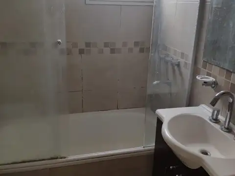 Departamento en Alquiler en Nuestra Señora De Lourdes, $ 850.000