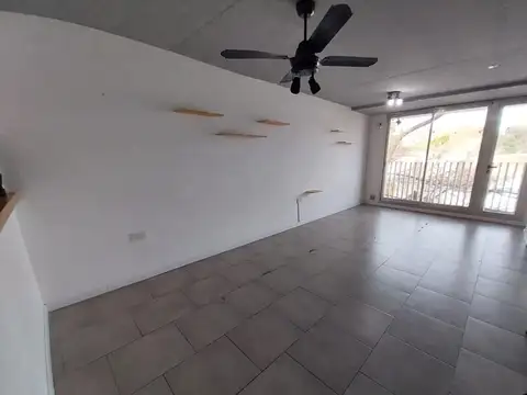 Departamento en Alquiler en Barrio España y Hospitales, $ 430.000
