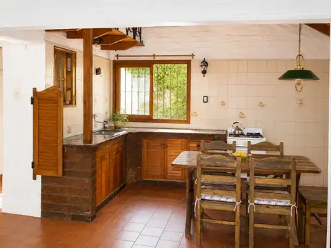 Casa en Alquiler de 3 dormitorios
