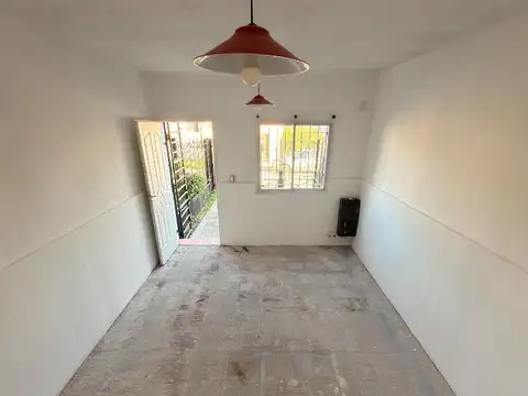 Casa en Venta en Zarate, USD 60.000