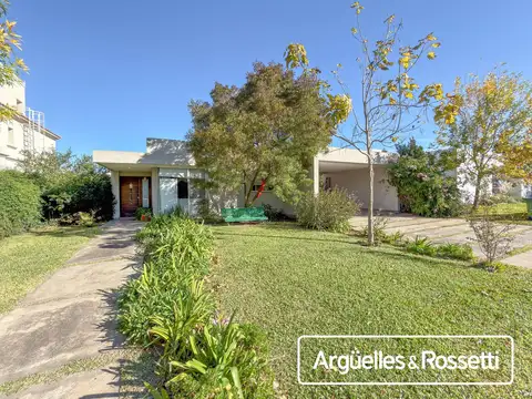 Casa en Venta de 3 dormitorios