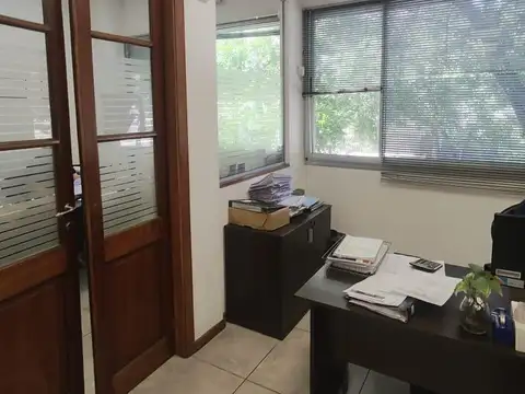 Local en Nuestra Señora de Lourdes