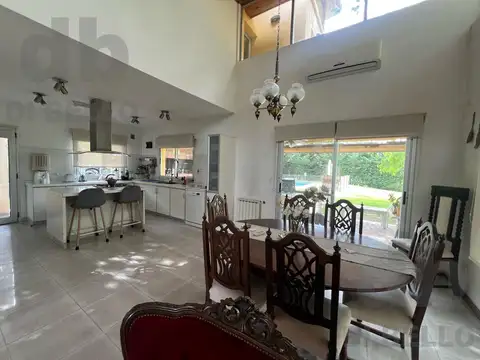 Casa en Venta en Zarate, USD 200.000