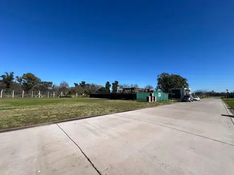 Lote de 601 M2 En Canning Chico. Excelente Ubicacion