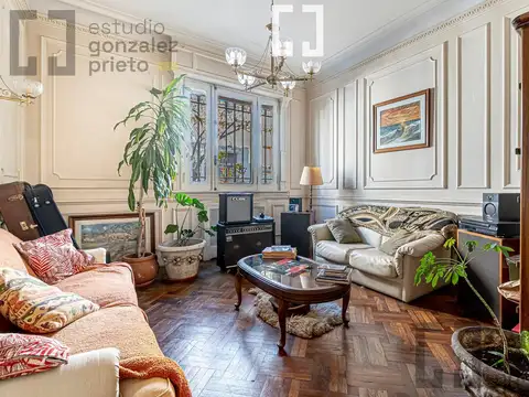 Casa 5 ambientes con 3 baños