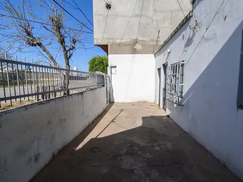 José María Zuviría 3900