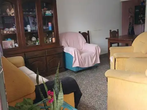 Zona Sur. Santa Ana. Pasaje 14. Casa 500