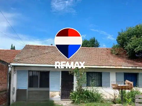 CASA VENTA BARRIO SANTA ANA ZONA SUR 4 DORM