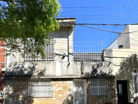Casa en alquiler en barrio parque
