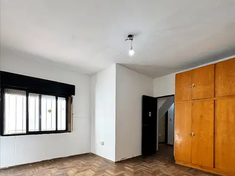 Casa en alquiler en Barrio Parque
