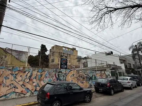 Roque Saenz Peña 1600