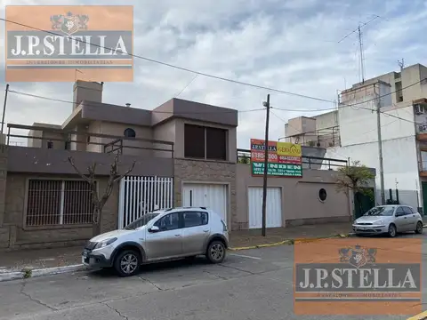 Local en Venta en Centro, USD 1.000.000