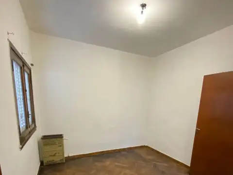 Casa en Venta en Villa Luzuriaga, USD 95.000
