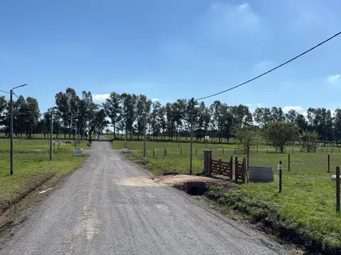 Terreno en venta 1000m2, barrio abierto Praderas 2 de Los Cardales con posesión inmediata