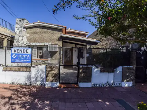 HERMOSA CASA CON AMPLIO PATIO