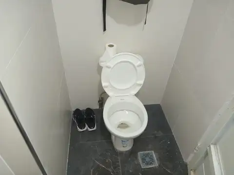 Galpón 110m2 a ESTRENAR Zona Residencial Rm