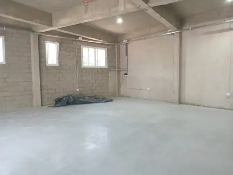 Galpon en Alquiler A Estrenar