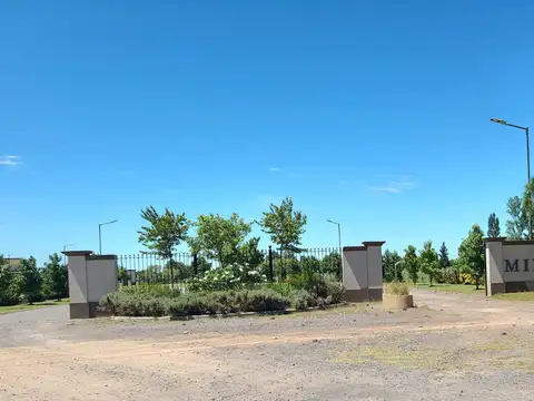 Lote en venta  - 1050 m2 en Barrio Mirabosques - Cardales - Gba Norte