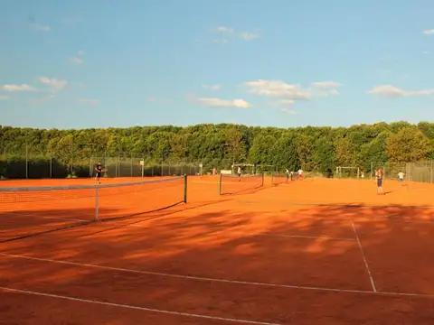 Terreno en Venta de 923,0 m2