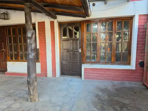 EXCEPCIONAL DUPLEX DE 4 DORMITORIOS PRÓXIMO AL CENTRO DE ESQUEL CHUBUT