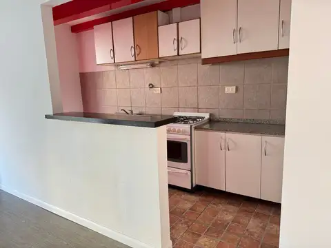 Departamento en Venta en Flores, USD 87.000