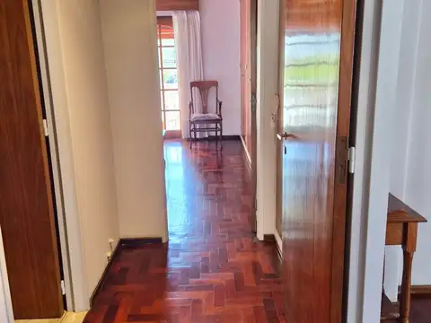 Depto Tipo Casa en Venta 52 años