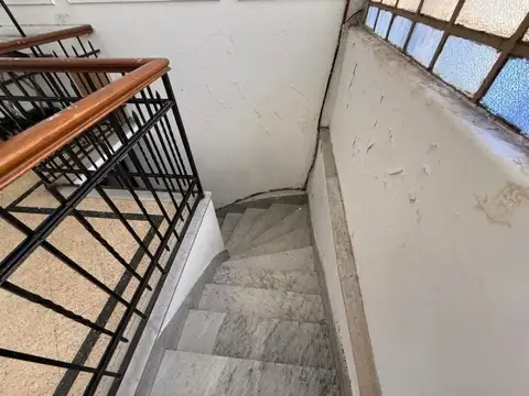 Depto Tipo Casa en Venta 60 años