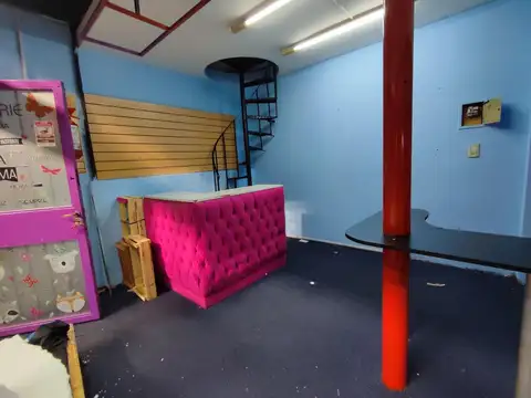 Local en Venta en Flores Norte, USD 114.000