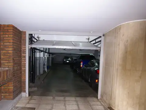Cochera en Venta Cubierta
