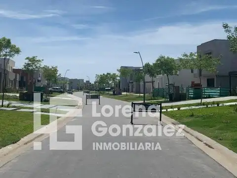 Av. De Los Lagos