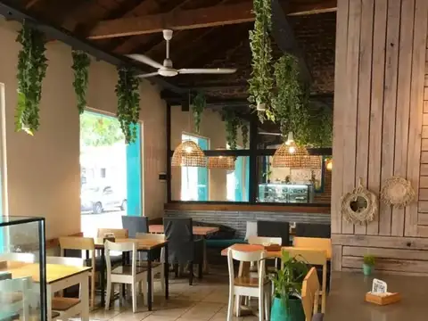 Fondo Comercio en Venta con 3 cocheras