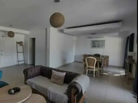 Casa en Alquiler en Pilar Centro, USD 1.300
