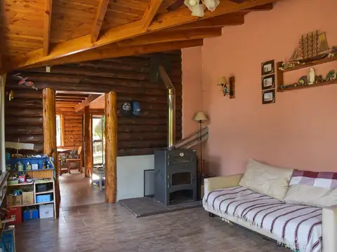 Casa 3 ambientes con 1 baño