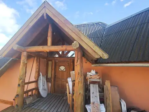 Casa en Venta con 1 cochera