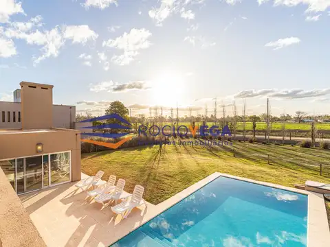 Casa en venta en Country Terravista  General Rodriguez 100