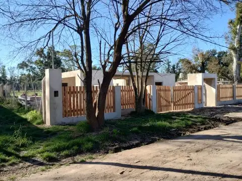 Casa 5 ambientes en  Parrilla - Villa Astofi Pilar