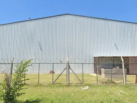 Alquiler | 840 m² dentro de gran galpón | Capitán Bermúdez | Barrio Terranova