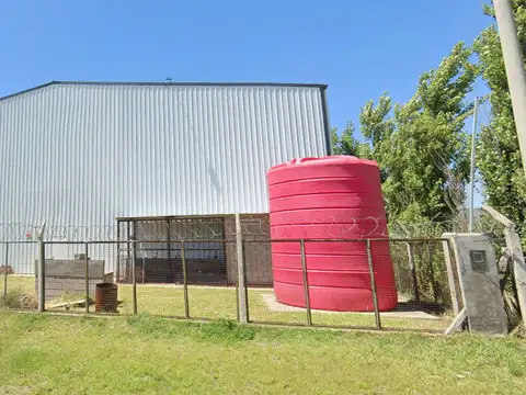 Alquiler | Galpón | 840 m² | Capitán Bermúdez | Barrio Residencial Terranova
